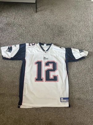 Camiseta de visitante Reebok de principios de 2000 Tom Brady #12 Foto 1 de 2
