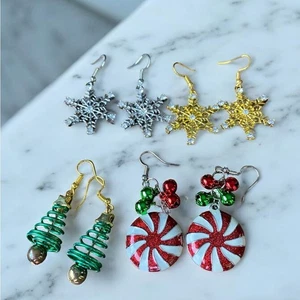  Juego de 4 Pendientes Navidad Vacaciones NUEVO - Imagen 1 de 9