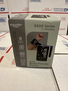 Monitor de presión arterial de muñeca inalámbrico Bluetooth Equate serie 6500 - Imagen 1 de 4