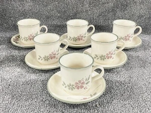 VINTAGE SET AUS SECHS BILTONS KAFFEETASSEN UND UNTERTASSEN FLORALES MUSTER - Bild 1 von 14