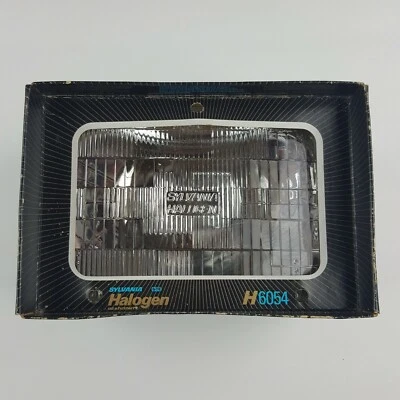 Bombilla halógena de haz alto/bajo Sylvania H6054 OEM nueva en caja hecha en EE. UU.  Foto 1 de 4
