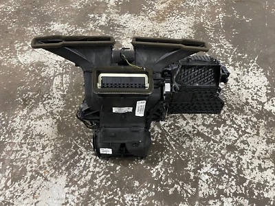 Mini Cooper S 2010 HVAC ventilador delantero desnudo carcasa núcleo calentador con EVAP Foto 1 de 4