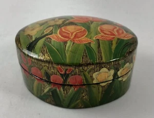 VTG: Oval Lacquer Trinket Box Gold Painted Flowers - Marked 3.5" L x 1.5" H - Picture 1 of 6