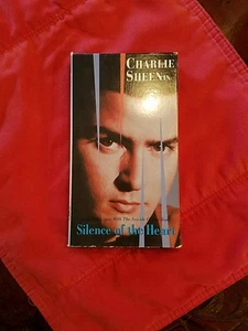 CHARLIE SHEEN IN SILENCE OF THE HRART RARE COVER - Imagen 1 de 3