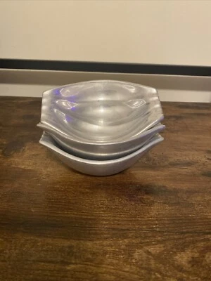 Small Nambre Bowls - Image 1 of 4