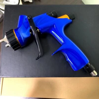Spray Gun Blue 1.3mm Nozzle Car Paint Tool Pistol 600 ML - Image 1 of 4