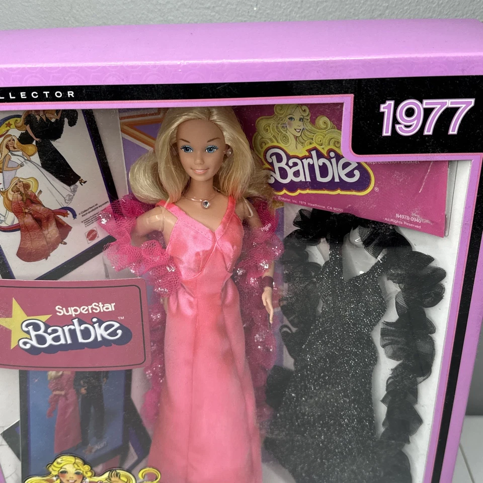 Mattel My Favorite Barbie 2008 50 aniversario 1977 muñeca Barbie superestrella en caja original Foto 1 de 4