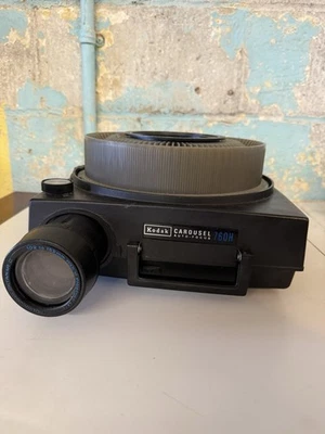Proyector de diapositivas Kodak Carousel 760H probado funcionando de colección Foto 1 de 4