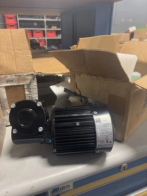NEW Bodine Electric Company 42R4BfSI-5L Gear Motor - Image 1 of 4