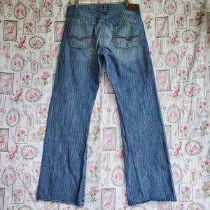Guess Jeans Mens 33x33 Blue Cliff Wide Boot Cut Denim Relaxed Medium Wash - Picture 1 of 7