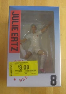 Julie Ertz -- 2019 CultureFly USWNT Soccer Actionfigur - Bild 1 von 3