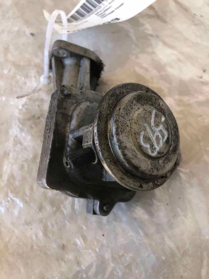 Mercedes Benz Clase C C300 2011 conjunto de válvula de recirculación de gases de escape EGR Foto 1 de 4