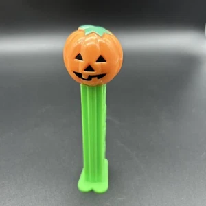 Dispensador Pez Cabeza de Calabaza Halloween Base Verde Patas Naranja Jack-O-Lantern - Imagen 1 de 8