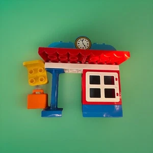 Lego Duplo - Push & Go Steam Train Red 925 Platform, Chair & Suitcase Set 10874 - Picture 1 of 2