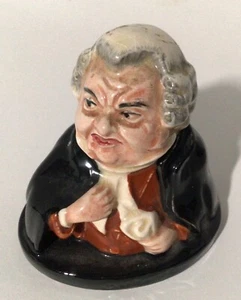 Royal Doulton BUZFUZ Charles Dickens personaggio sergente busto 2 1/2"" alto ""1942"? - Foto 1 di 7