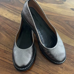 Collezione Lorenzo Slip On Ballet Piatto Peltro Argento Taglia 36, 6 Pelle Comfort - Foto 1 di 9