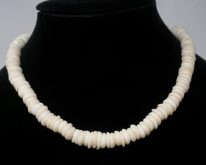 Natural Vintage Hawaiian Puka Shell Choker Necklace Surfer 17'' 74g - Picture 1 of 4
