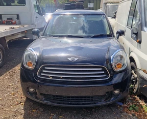 2012 Mini Cooper Countryman All 4 Diesel Black Wheel nut (Breaking all Parts) - Picture 1 of 19