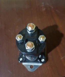 48V Starter Solenoid Fender Mount - Bild 1 von 2
