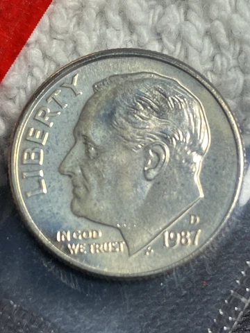 1987 D  Uncirculated Roosevelt Dime in United States Original Mint Cello Cover