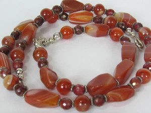 Vintage 1960er 70er Jahre POLIERTER STEIN GLASPERLEN 17 3/4" HALSKETTE & 7 1/2" ARMBAND - Bild 1 von 12