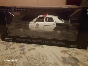 1977 PLYMOUTH FURY POLICE "THE TERMINATOR" 1/24 DIECAST CAR GREENLIGHT CHASE NEU - Bild 1 von 5