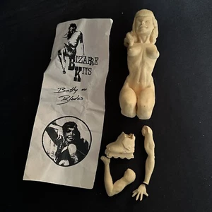 Bizarre Kits Bettie Page Betty on Blades Resin Model Ultra Rare! Garage Kit - Picture 1 of 7