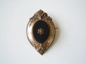 Antico Biedermeier Spilla con Onice + Saatperle 11,1 G/4,8 X 3,0 CM - Foto 1 di 7