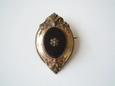 Antico Biedermeier Spilla con Onice + Saatperle 11,1 G/4,8 X 3,0 CM - Immagine 1 di 4