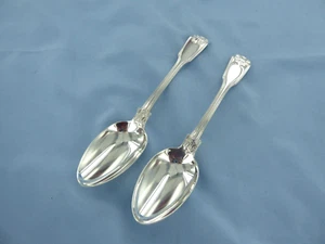 ANTIQUE PAIR OF STERLING SILVER FIDDLE THREAD & SHELL DESSERT SPOONS LONDON 1829 - Picture 1 of 13