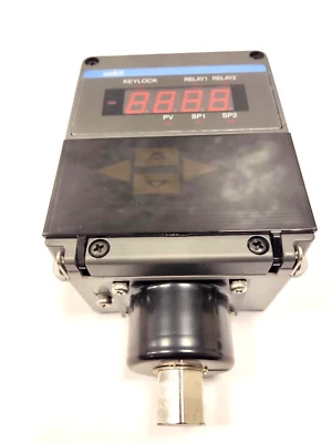 Azbil Corporation SPS300A905A110 Intelligent Pressure Sensor and Switch SPS300A - Image 1 of 4