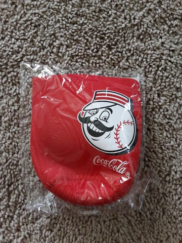 Cincinnati Reds Coca-Cola Can Cooler SGA 9-18-21 Cover