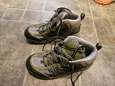 Montrail Namche Woman's Size 9 Hiking Boots - Image 1 of 4