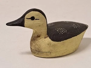 Antique Carved & Painted Small Hollow Body Duck Decoy - Picture 1 of 13