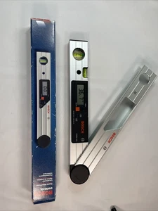 Bosch DWM40L Digitaler Gehrungssucher  - Bild 1 von 12