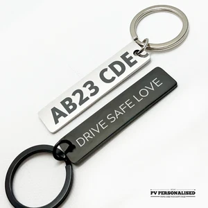 Personalisierter Schlüsselring Auto Nummer Registrierung Reg gravierter Schlüsselanhänger individueller Text - Bild 1 von 16