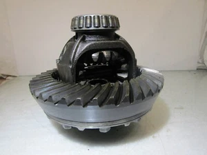 Mitsubishi Delica L400 2.8 Hinterachse Differential Endantrieb - Bild 1 von 8
