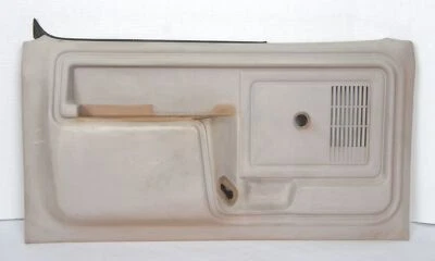 Panel de moldura principal de puerta de camioneta Ford Bronco original, serie F. Liso. Cervatillo. Driver Foto 1 de 4