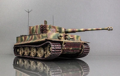 WWII Pro-build 1/35 Tiger I (command version) - Image 1 of 4