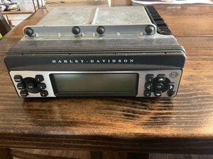 Harley CD Radio Harmon Kardon 2006-2013 Models - Picture 1 of 3