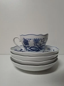 Triptis Porzellan Zwiebelmuster Tasse Untertasse / Unterteller - Bild 1 von 8