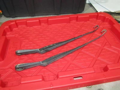 Jeep Grand Cherokee 1999-2004 OEM juego de brazos limpiaparabrisas 99 00 01 02 03 04 Foto 1 de 4