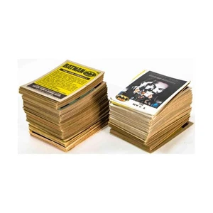 Topps DC Comics Trading Cards Batman Card Collection 250+ Cards! VG+ - Picture 1 of 2