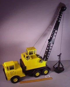 Vintage Nylint Michigan Crane Metal Toy pressed steel construction vehicle - Picture 1 of 6