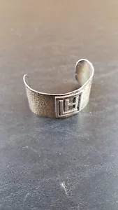 Bracciale Polsino Largo Argento Sterling Piccole Dimensioni Monogramma Design Proprietà Guarigione - Foto 1 di 11