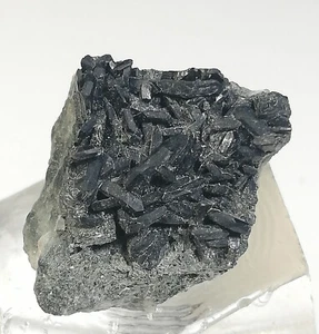 30 CARATS RARE NATURAL AEGIRINE FROM SAPARA PAKISTAN, (DF-47), - Picture 1 of 10