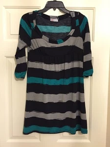 Glam Size M  Black Green Gray striped tunic top womens juniors - Picture 1 of 8