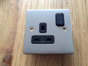 MK Alloy Brushed Nickel 13Amp 1 Gang Single Switched Plug Socket K5357 BNI UCB - Picture 1 of 1