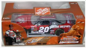 Action Tony Stewart #20 2002 NASCAR Winston Cup Champion 1:24 Home Depot pressofuso - Foto 1 di 4