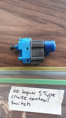 2000 JAGUAR S 型 XR83-9F924-AA CRUISE 控制开关  — 第 1/2 张图片